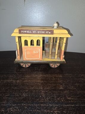 Schmid San Francisco Trolly 527 Powell St - Hyde St - Music Box - Works